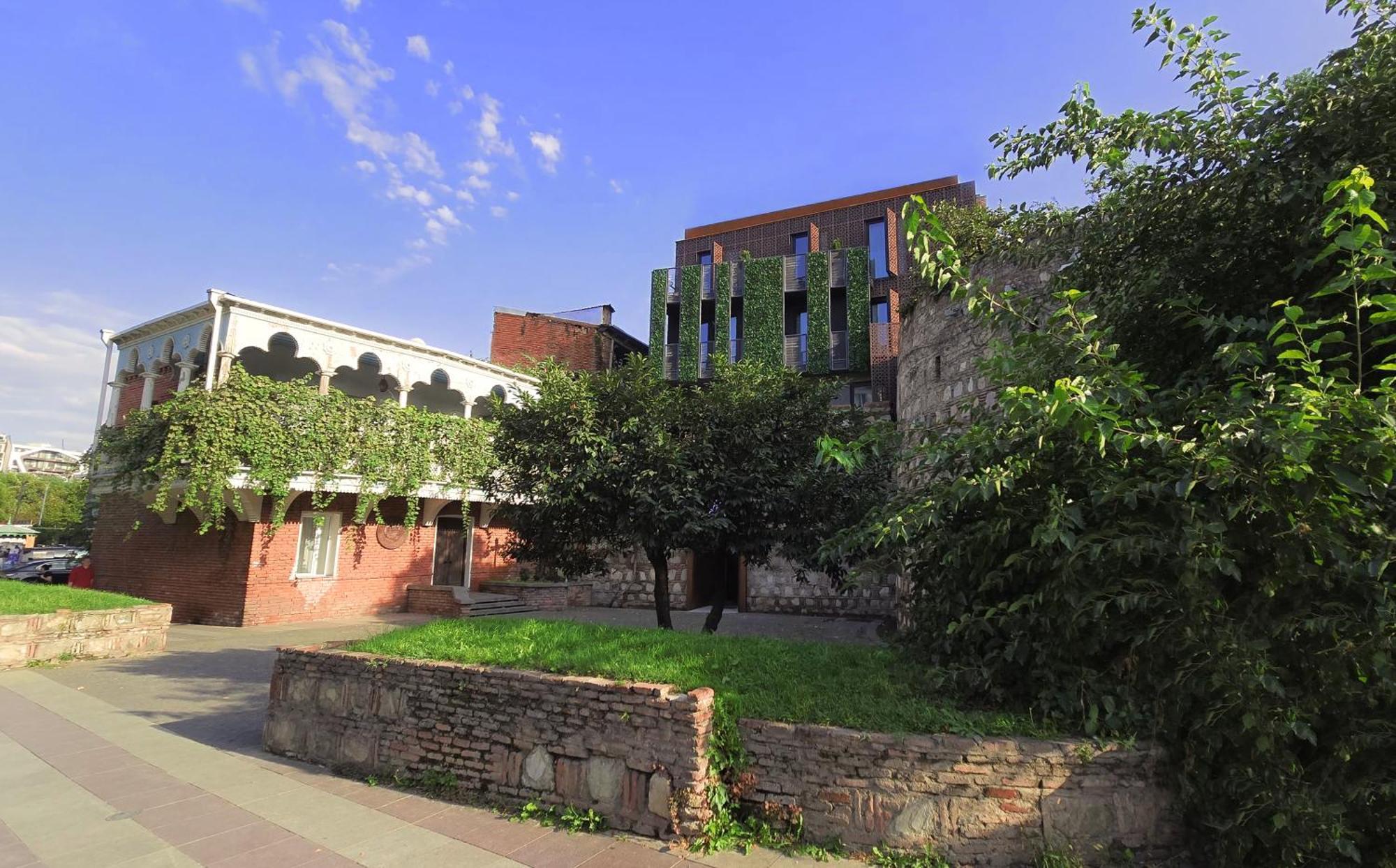 Griffin Hotel Tbilisi Exterior photo
