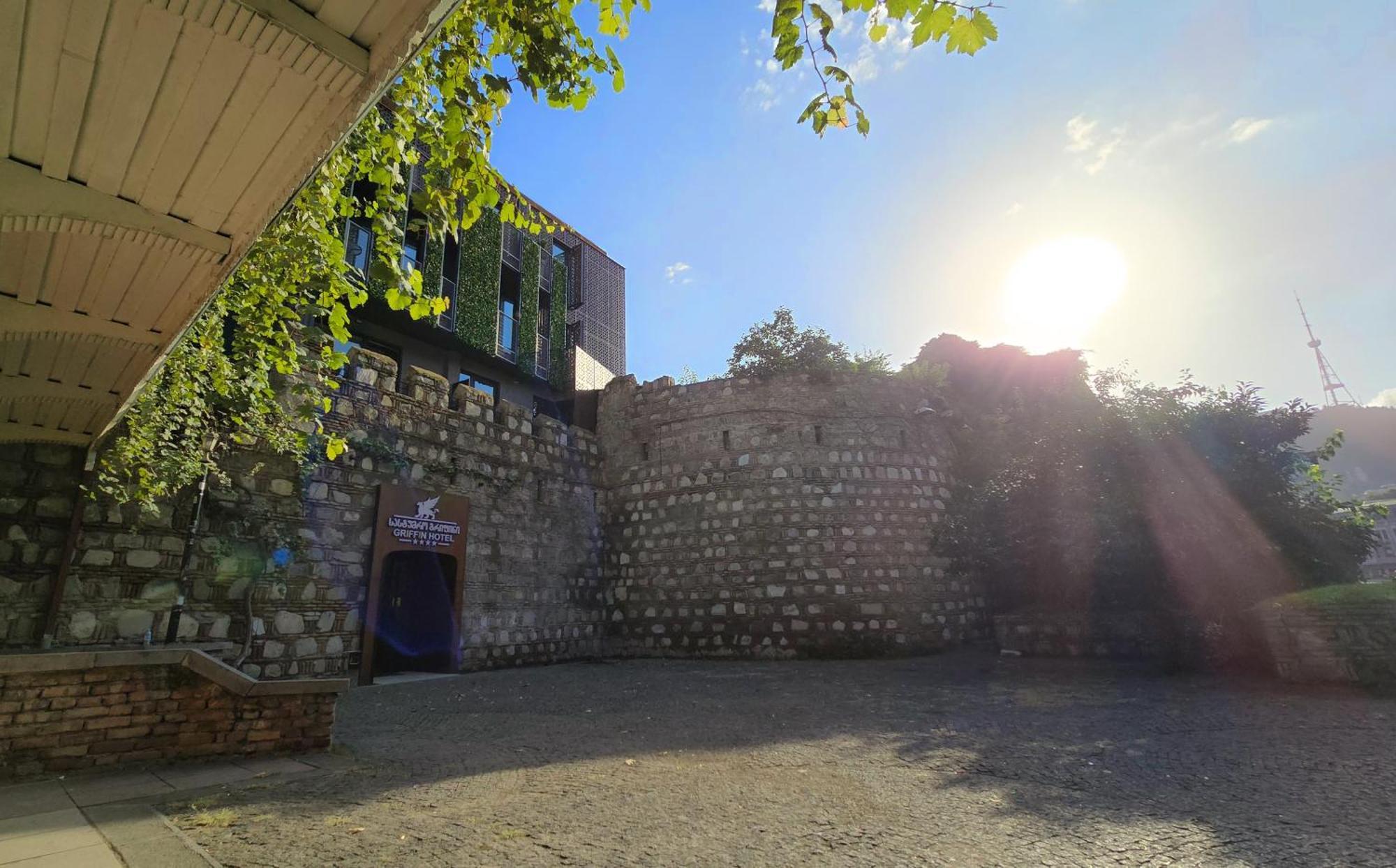 Griffin Hotel Tbilisi Exterior photo